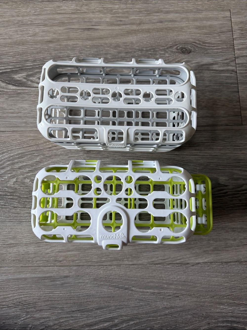 Munchkin White and Green Bottle Accessory Sterilizing Baskets - 2 Pack